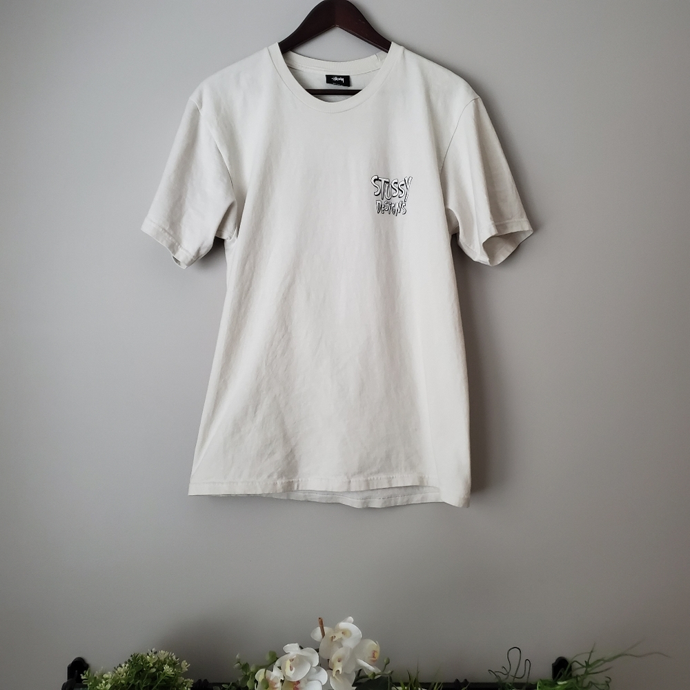 ❌SOLD❌ Stussy // designs graphic tee